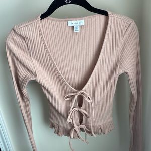 Cropped blouse with front ties